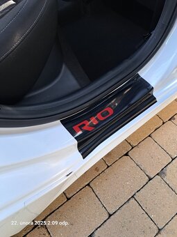 Kia Rio - 13