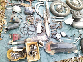 JAWA 250 / 559 typ 353/04 rozebraná k renovaci - 13