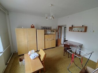 Dům s vlastní zahradou v klidné lokalitě Bílých Karpat - 13