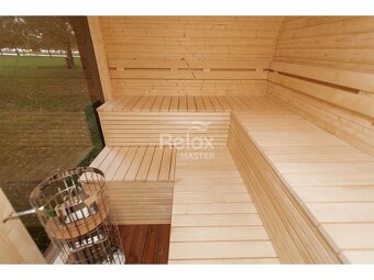 Finská sauna LUX MINI sauna o rozměrech 245×300 - 13