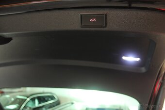 Škoda Superb III 2.0TDI DSG L&K | Matrix | Display | Nez.T - 13