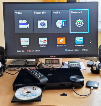Blu-ray přehrávač SAMSUNG BD-F5500 - velmi dobrý stav - 13