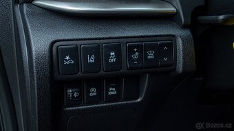 Mitsubishi Eclipse Cross 1.5 Turbo MIVEC Intense, 120 kW m6 - 13