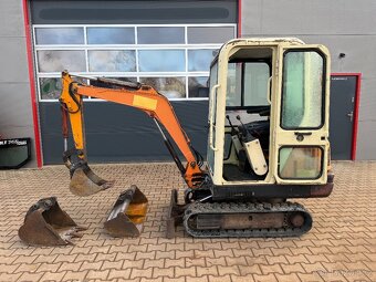 Hanix H15 minibagr 1,5T + 3x lžíce - 13