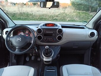 CITROEN BERLINGO 1.6HDI 84KW R.V.2015 - 13