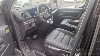 Opel Zafira 2.0 CDTi 130kW automat UVEDENÁ CENA BEZ DPH - 13