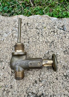 Jawa pérák, kyvacka, Ogar, CZ, Manet - paliváky - 13