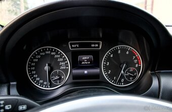 Mercedes-Benz A180 90kW - 13