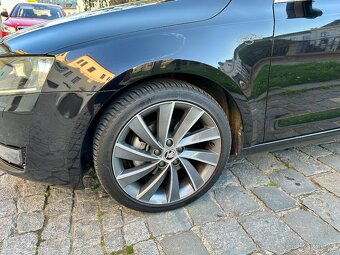 Škoda Octavia III 2.0 TDI 110kW Laurin&Klement původ ČR - 13