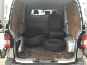 Volkswagen Transporter T5 2.0 Tdi 2/2011 6 míst 103KW 6kval - 13