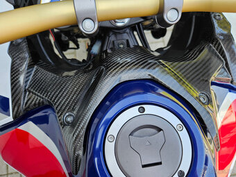 Honda CRF 1000L Africa Twin Manual - 13