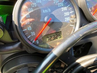 Kawasaki ninja ZX-9R, 1.majitel, plný servis Kawasaki - 13