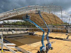 Teleskopický manipulátor, přeprava strojů - 13