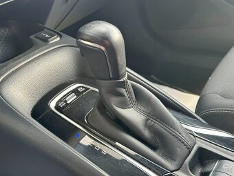 Toyota Corolla 2020 - 13