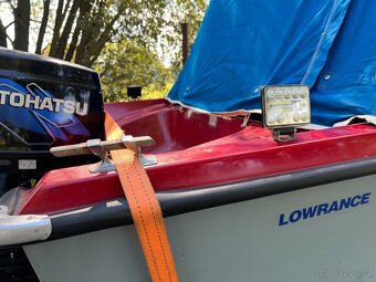 Rybářská loď Selco Rival - 13