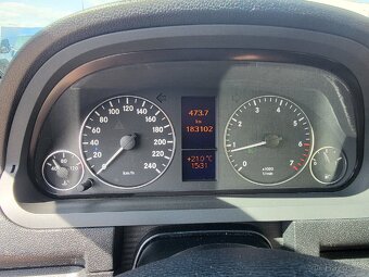 Mercedes Benz A150, facelift, 1.5i,70kw, nová STK - 13