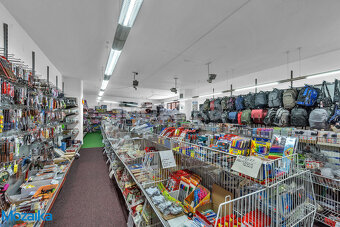 Obchodní dům v centru Lanškrouna. Už. pl. 704m2 - 13