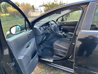 Peugeot 5008 1,6HDI ČR Serviska - 13