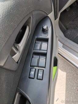 SUZUKI sx4 1.6 16V - 4x4 - benzin (nadstandardní výbava) - 13