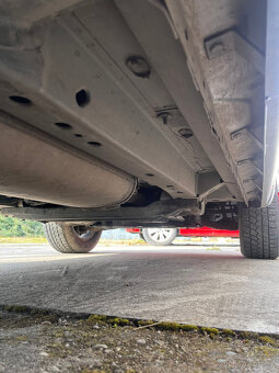 Jeep Grand Cherokee 3.0 CRD TOP STAV DOVOZ ITALIE - 13