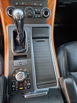Range Rover Sport 3.0 TD 4x4 r.v. 2011 ťažné 3500kg - 13