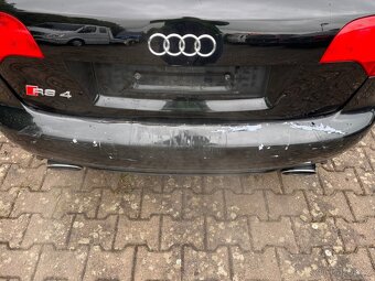 Audi RS4 Avant 4.2 V8 B7 309 kw MANUÁL - 13