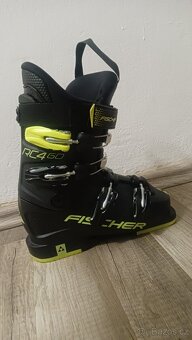 Dětská lyžařská bunda a boty - 13