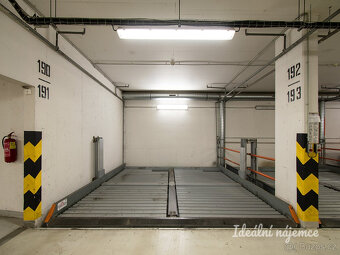 Pronájem bytu 1+kk, Poupětova, Holešovice, 21500 Kč/měs, 50 - 13