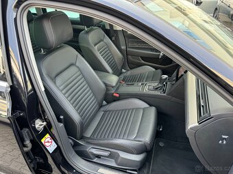 VW Passat B8 2.0TDI 140kW DSG Panorama Webasto ACC Kamera - 13