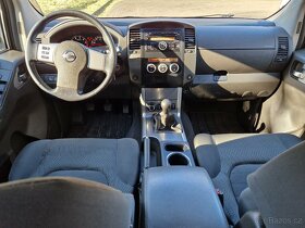 Pathfinder 2.5 dCi 140 kW, 7 míst - 13
