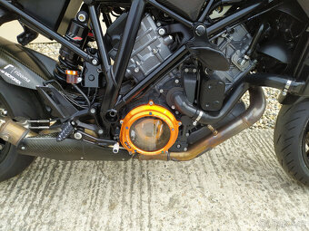 KTM 1290 Super Duke R-2017 - 13