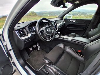 Prodám Volvo XC60 D4 AWD R-design - 13