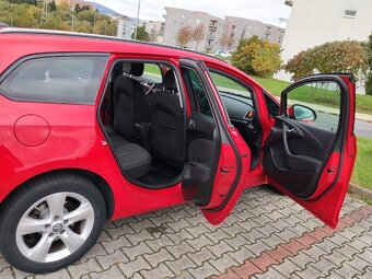 Opel Astra sports Tourier 1,6 CDTI 100 kW. - 13