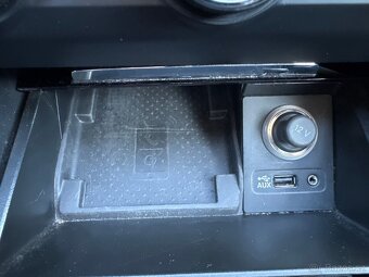 Škoda Superb 2.0 TDI KOMBI 140 kW ELEGANCE CZ 2. MAJITEL - 13