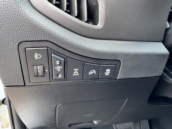 Kia Sportage, 2.0i 120 kW 4x4 automat - 13