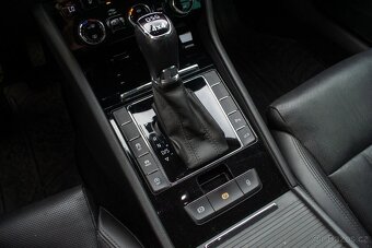 Škoda Superb Combi 2.0 TDI 190k 4x4 L K DSG - 13