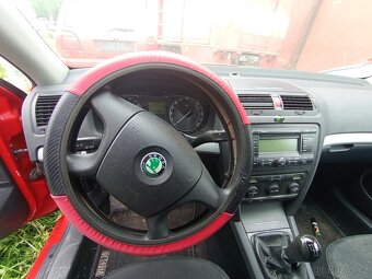 Prodám škoda Octavia 2 1.6 - 13