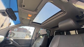 Nissan Navara 2.5 128 kW Automat – r.v. 2006, krásný stav - 13