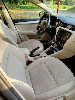 Škoda Octavia III 4x4 Liftback - 13