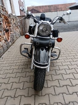 YAMAHA XVS 1100 DragStar Classic - 13