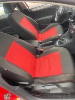 Golf6(krátký)  TOP STAV,1.4TSi barva LY3D - 13