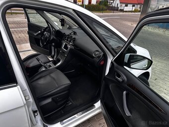 Ford Galaxy 2.2 tdci - 7 míst - 13