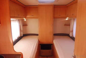 Hobby De Luxe 460 R.V. 2009 - 13