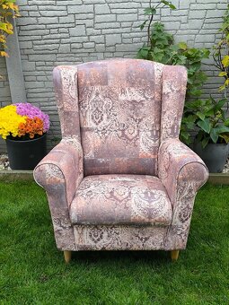 Prodám křeslo Ušák WANGI + Taburet - 13