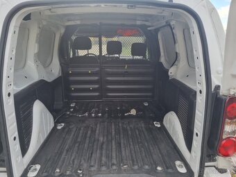 Peugeot Partner Van - 13