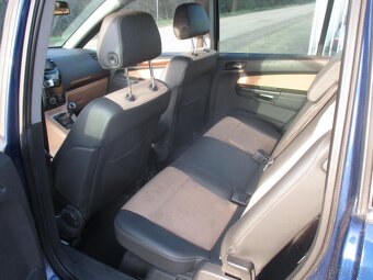Opel Zafira 1,8i 7.míst - 13
