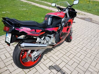 Suzuki Gsx-r 1100 - 13