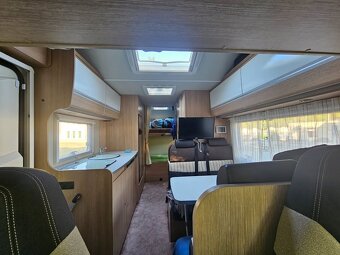 obytné auto Sunlight A68 Capron 2.3JTD 2015 6osob jízda i sp - 13