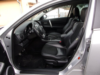 Mazda 6 Dynamic sport 2.5i 16V kombi,xenony,kůže,BOSE - 13