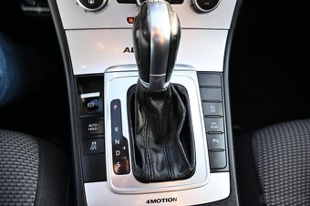 Volkswagen Passat 2.0TDI 130KW Alltrack DSG 5/14 - 13
